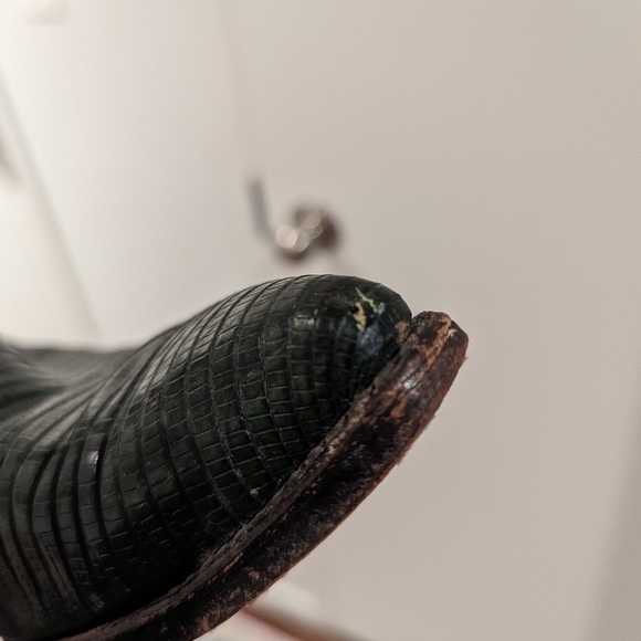 Size 9 Dan Post Green and Black Cowboy Lizard skin Boots - Picture 10 of 10